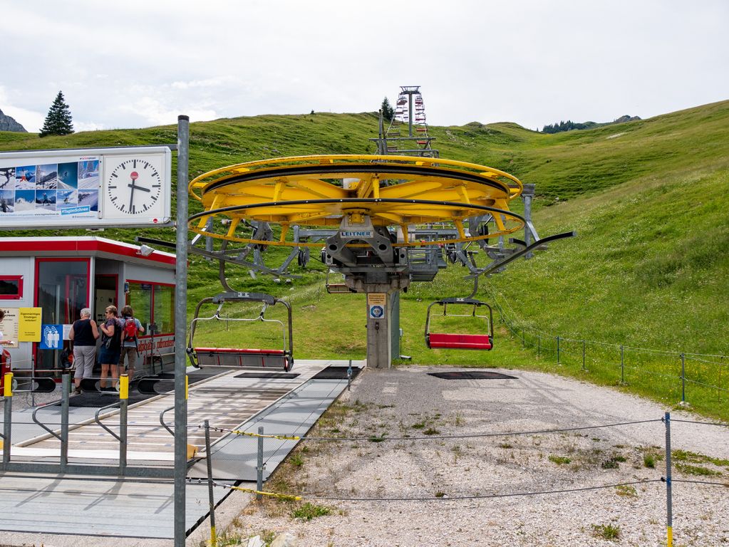 Wir beginnen unten - So sieht der Einstieg in die Hochalpbahn in Pfronten aus. - © alpintreff.de - Christian Schön